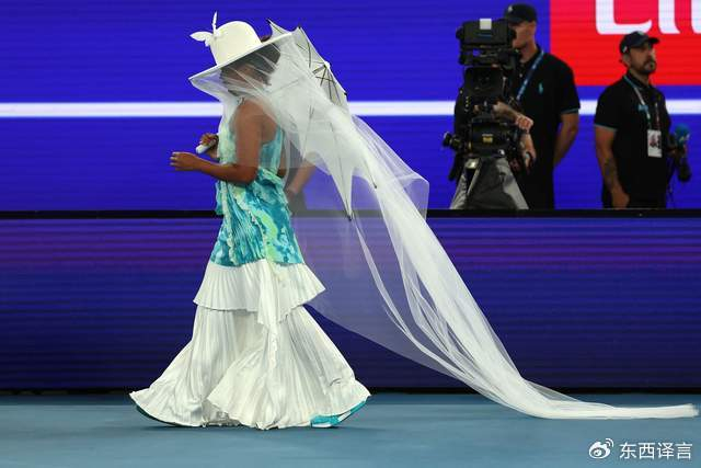 8868体育网页版-大坂直美水母造型惊艳澳网首轮，宽檐白帽曳地白纱，点燃观众热情|卫冕冠军|扬尼克-辛纳|罗德·拉沃尔|雨果·卡尔德拉诺|网球比赛_新浪体育_新浪新闻