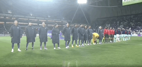 体育在线-半场：广岛0-0柔佛新山，阿里瓦斯远射中柱